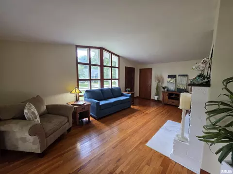 3714 E Hooker St, Springfield, IL 62703 photo 11