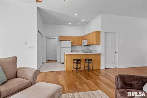 2837 Cronin Dr, Springfield, IL 62711 photo 8