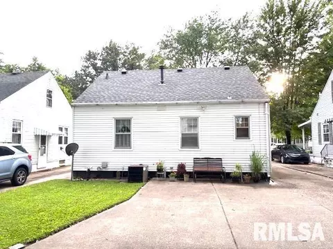 1900 N 22nd St, Springfield, IL 62702 photo 5