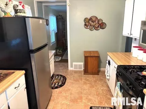 1900 N 22nd St, Springfield, IL 62702 photo 12