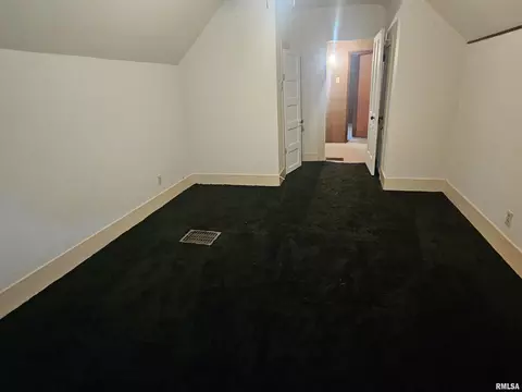 416 N Kickapoo St, Lincoln, IL 62656 photo 17