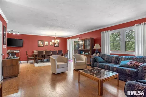 1913 Croydon Dr, Springfield, IL 62703 photo 5