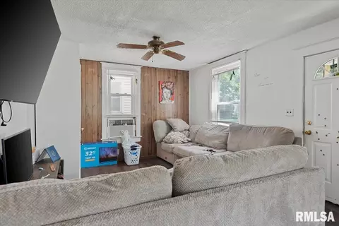 1903 S 16th St, Springfield, IL 62703 photo 10