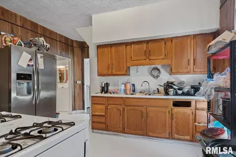 1903 S 16th St, Springfield, IL 62703 photo 9