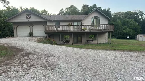 22842 E 1500 N Rd, Easton, IL 62633