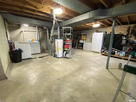 Other - 2476 Arrowhead Dr, Springfield, IL 62702 photo 6 of 7