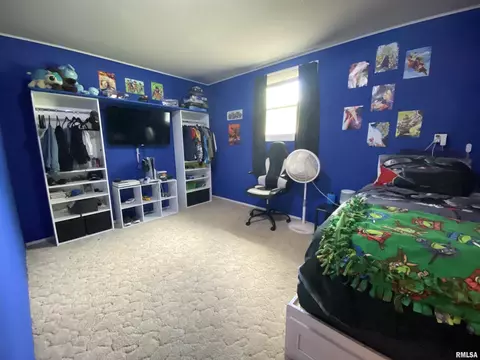 Bedroom - 2476 Arrowhead Dr, Springfield, IL 62702 photo 8 of 9