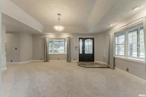 429 S Kickapoo St, Lincoln, IL 62656 photo 7