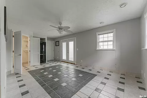 429 S Kickapoo St, Lincoln, IL 62656 photo 20