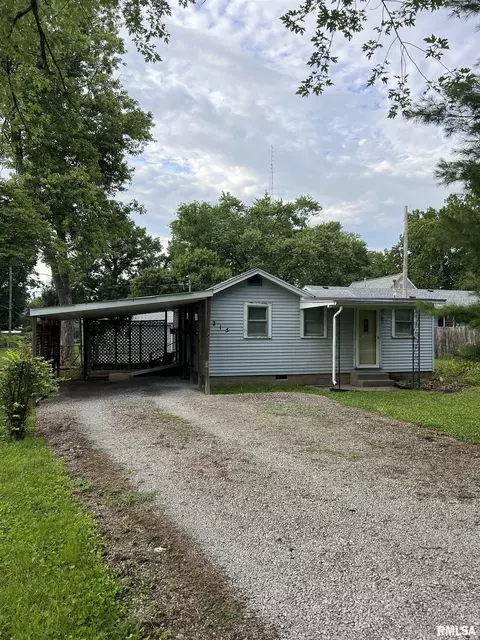 215 Cordelia St, Springfield, IL 62703