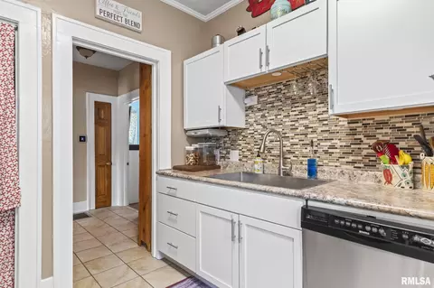1716 S State St, Springfield, IL 62704 photo 15