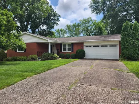 2420 Sterling Ave, Quincy, IL 62301