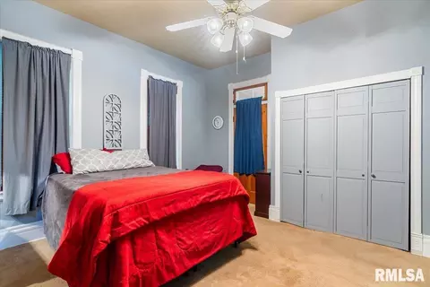 Bedroom - 1031 N Osburn Ave, Springfield, IL 62702 photo 5 of 5