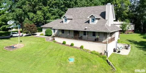 8200 New City Rd, Rochester, IL 62563