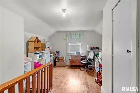 Entry Way - 3348 S 2nd St, Springfield, IL 62703 photo 4 of 5