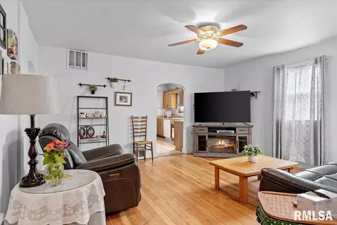 Other - 3348 S 2nd St, Springfield, IL 62703 photo 4 of 9