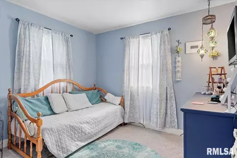 Bedroom - 3348 S 2nd St, Springfield, IL 62703 photo 3 of 3
