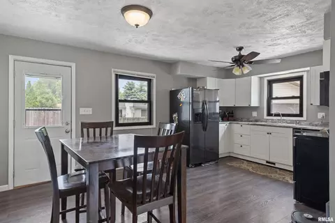 Other - 3013 Terra Ct, Springfield, IL 62707 photo 3 of 8