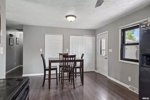 Other - 3013 Terra Ct, Springfield, IL 62707 photo 5 of 8