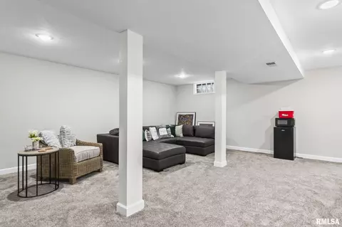 608 Tecumseh Trl, Springfield, IL 62711 photo 32
