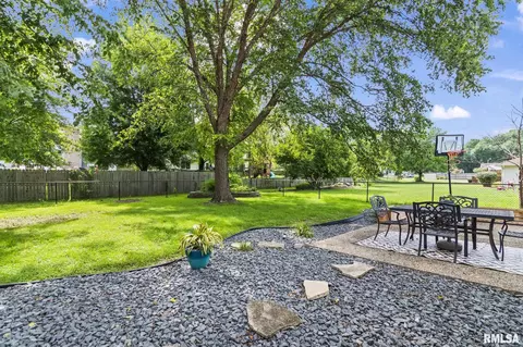 608 Tecumseh Trl, Springfield, IL 62711 photo 39