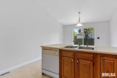 Other - 2418 Neil St, Springfield, IL 62707 photo 4 of 13