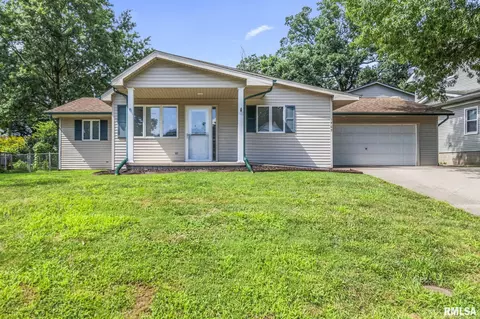 1705 W Governor St, Springfield, IL 62704