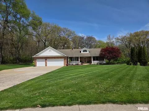 95 Buckhorn Dr, Springfield, IL 62707