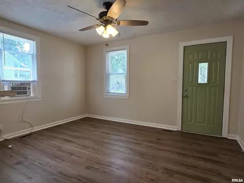 1812 S 1st St, Springfield, IL 62704 photo 13