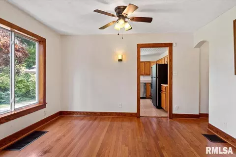 840 W Oak Ridge Ave, Springfield, IL 62702 photo 9