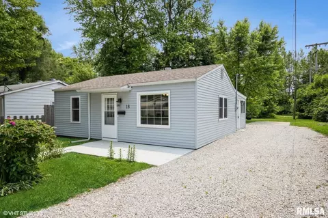 Exterior - 18 Goodwin Ct, Springfield, IL 62704 photo 1 of 3