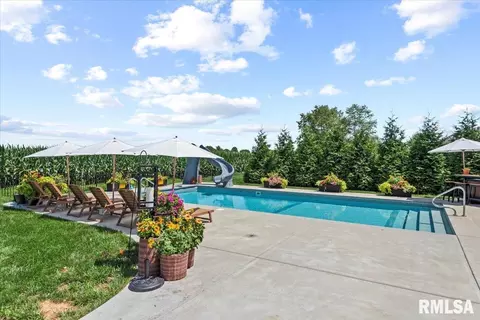 Exterior - 4609 Lynhurst Rd, Springfield, IL 62711 photo 9 of 19