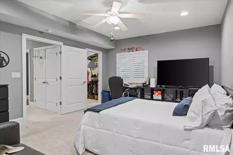 Bedroom - 4609 Lynhurst Rd, Springfield, IL 62711 photo 8 of 11