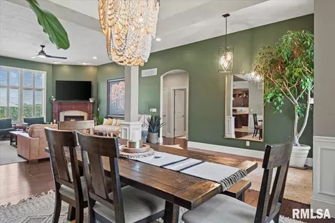 Dining - 4609 Lynhurst Rd, Springfield, IL 62711 photo 1 of 3