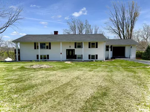 45 Bricker Cir, Avon, IL 61415 photo 1
