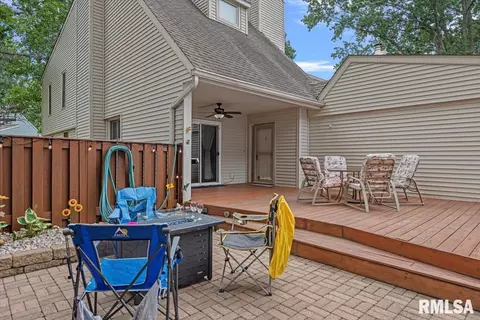 55 Country Pl, Springfield, IL 62703 photo 3
