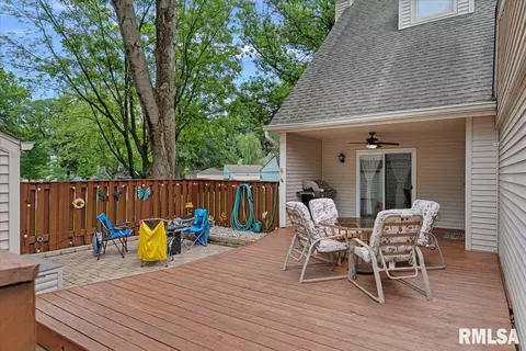 55 Country Pl, Springfield, IL 62703 photo 2
