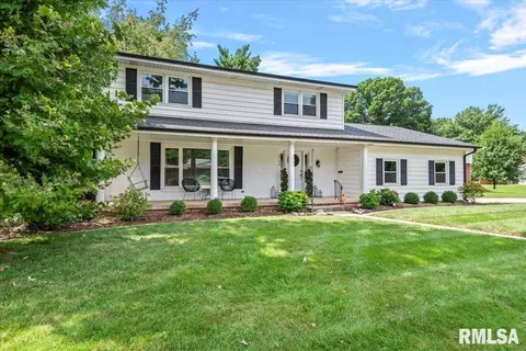 Exterior - 2106 Briarcliff Dr, Springfield, IL 62704 photo 1 of 7