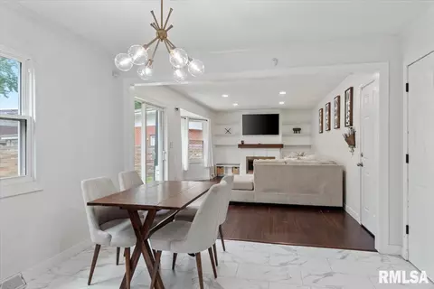 Other - 2106 Briarcliff Dr, Springfield, IL 62704 photo 5 of 12