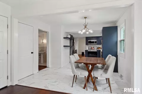 Dining - 2106 Briarcliff Dr, Springfield, IL 62704 photo 6 of 6