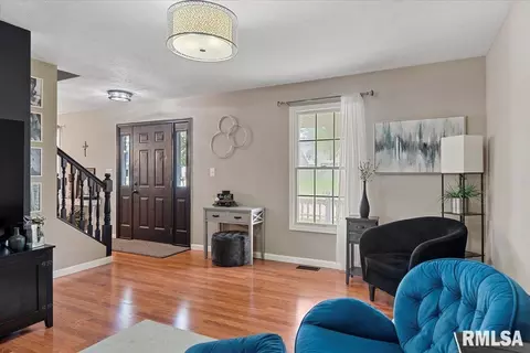 3813 Kerry Blvd, Springfield, IL 62712 photo 9