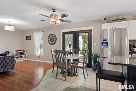 3813 Kerry Blvd, Springfield, IL 62712 photo 14