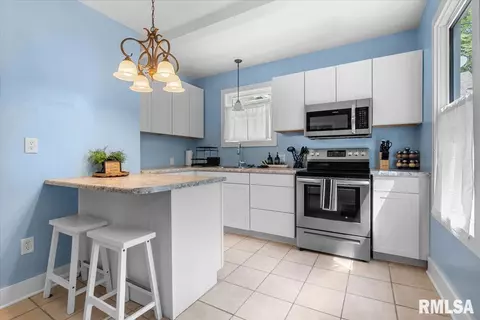 830 S Macarthur Blvd, Springfield, IL 62704 photo 10