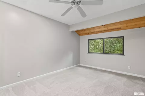 Bedroom - 75 Trailridge Ln, Springfield, IL 62704 photo 6 of 8