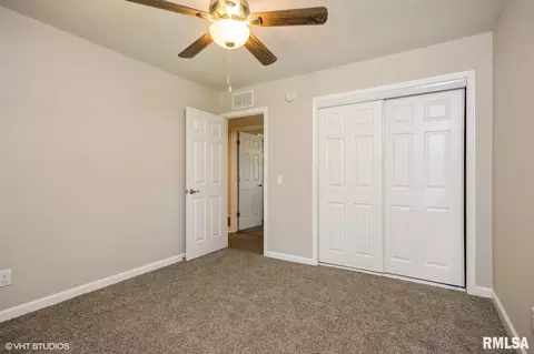 452 E Illini St, Virginia, IL 62691 photo 13