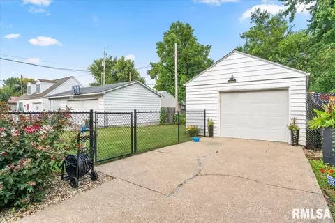 1832 S Walnut St, Springfield, IL 62704 photo 27