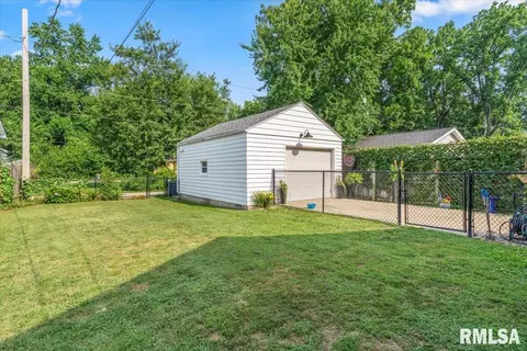 1832 S Walnut St, Springfield, IL 62704 photo 28
