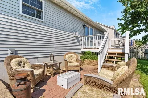 Exterior - 3716 Carney Blvd, Springfield, IL 62712 photo 2 of 4