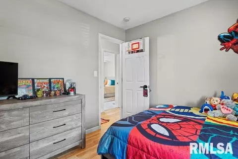 Bedroom - 3716 Carney Blvd, Springfield, IL 62712 photo 7 of 10