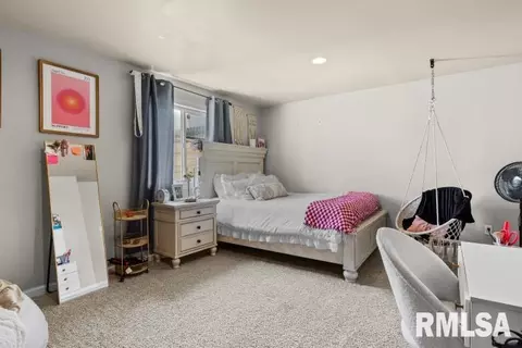 Bedroom - 3716 Carney Blvd, Springfield, IL 62712 photo 8 of 10